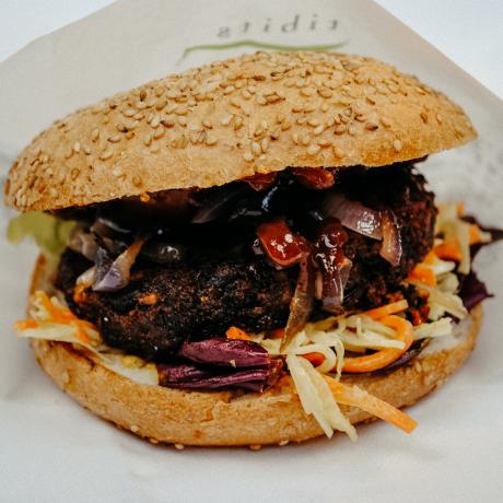 BLACK BEAN BURGER