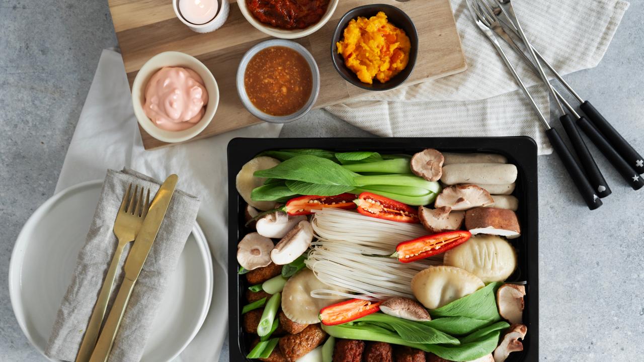 tibits Fondue Chinoise tibits Vegetarian Restaurant Bar Take Away